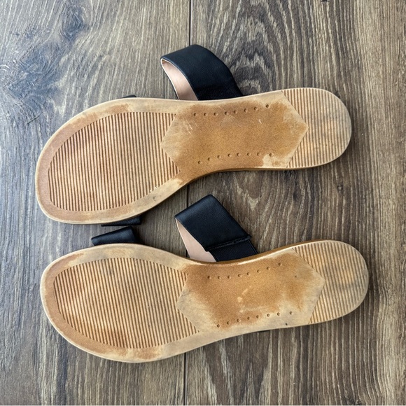 Steve Madden Black Two Strap Women's Sandals - Picture 2 of 2